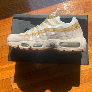 Nike Airmax 95 Desert Sand Sz 10 (Women's)